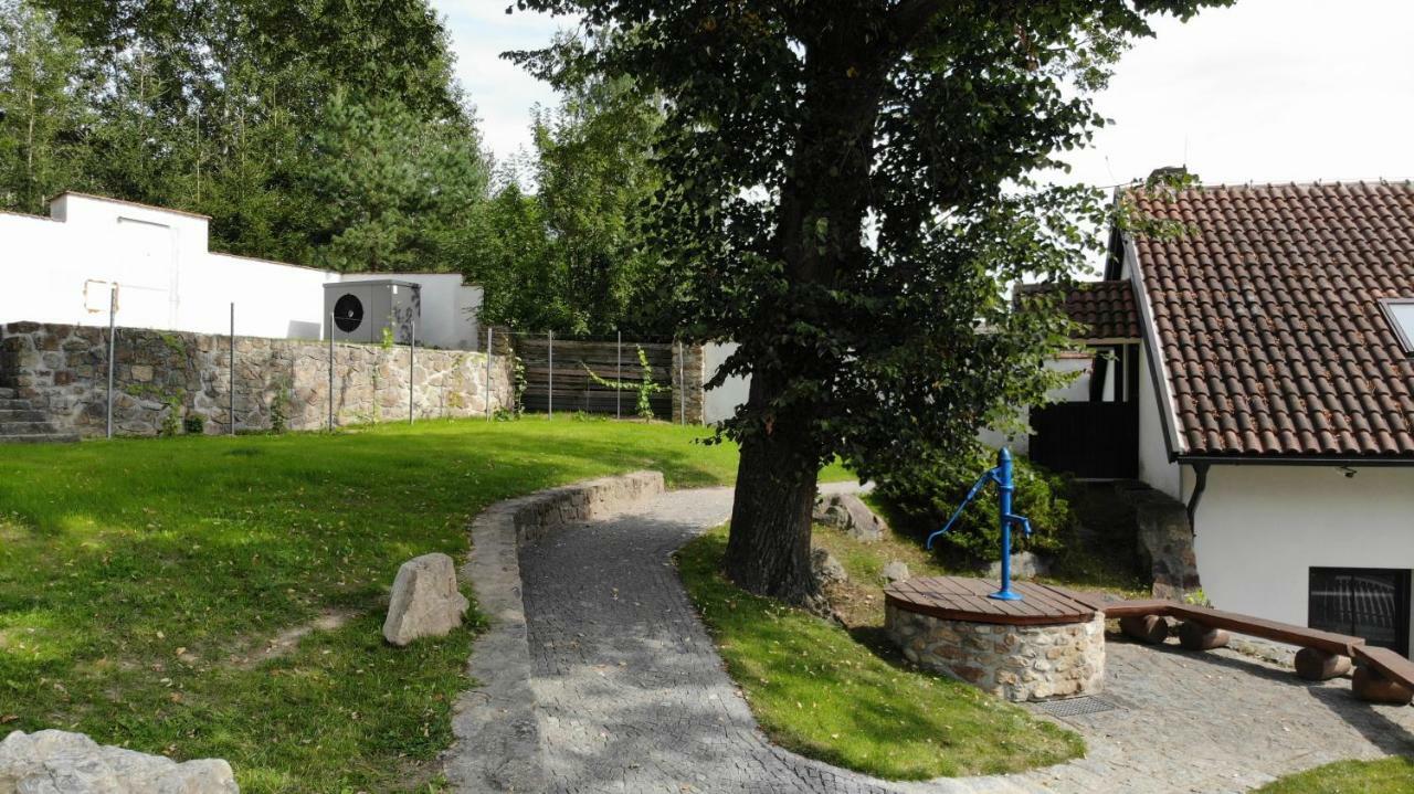 Statek Cesky Dvur Hotel Postupice Exterior photo