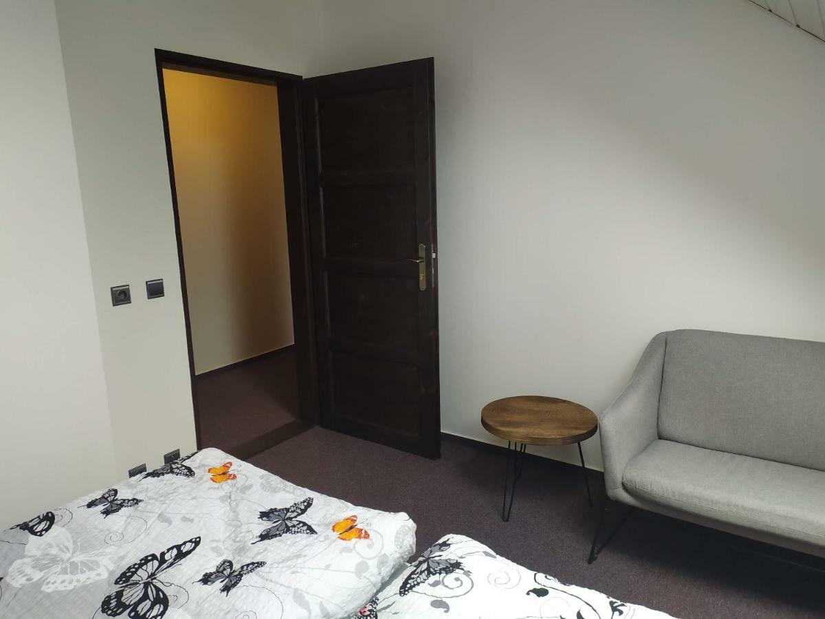 Statek Cesky Dvur Hotel Postupice Exterior photo